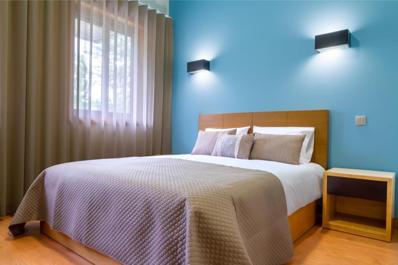 モンジン・デ・バスト Boutique Mouras Bed & Breakfast エクステリア 写真