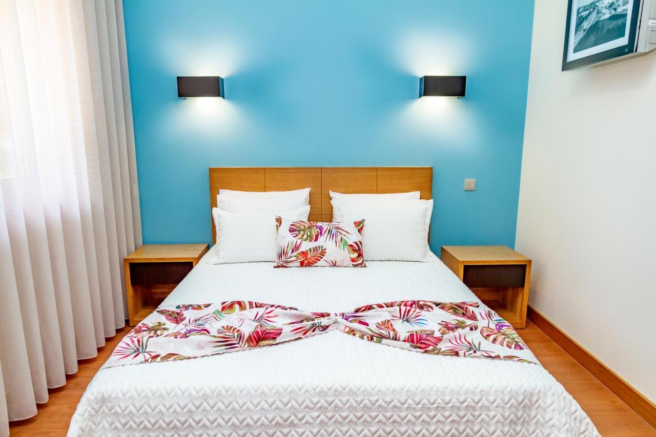 モンジン・デ・バスト Boutique Mouras Bed & Breakfast エクステリア 写真